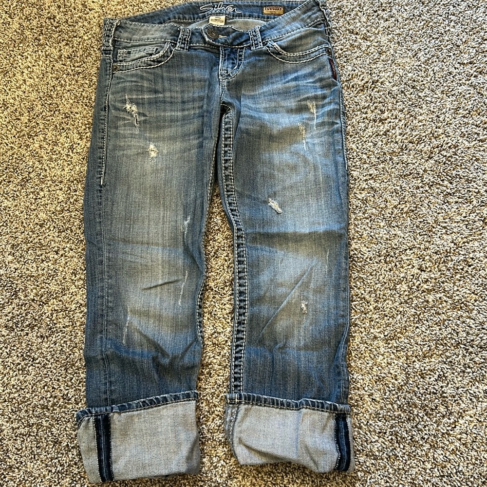 Women’s Silver Jean Capris